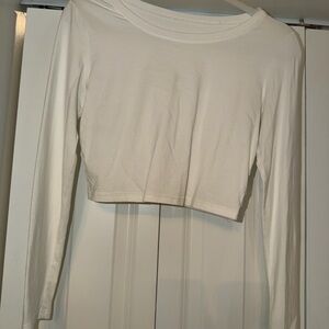 Elegant White Long Sleeve Crop Top